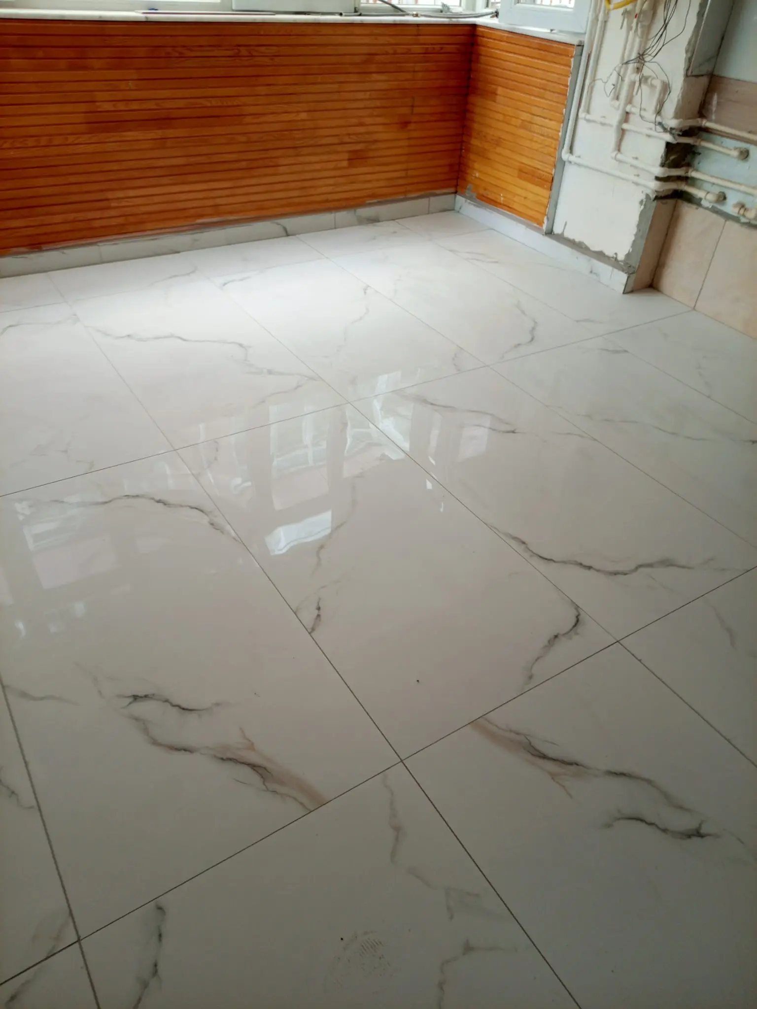 Fayans  hizmetinin resmi.